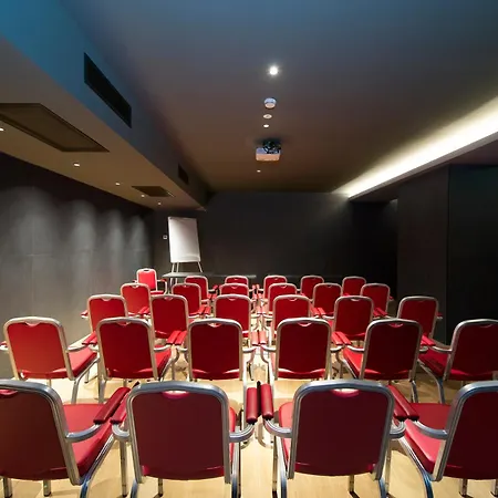 Отель Palazzo Loreto 4*